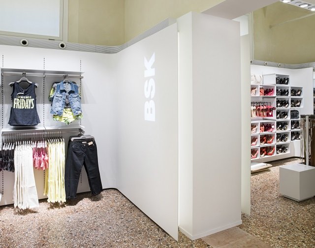 PROYECTOS KRION®: BERSHKA STORE (BOLONIA)