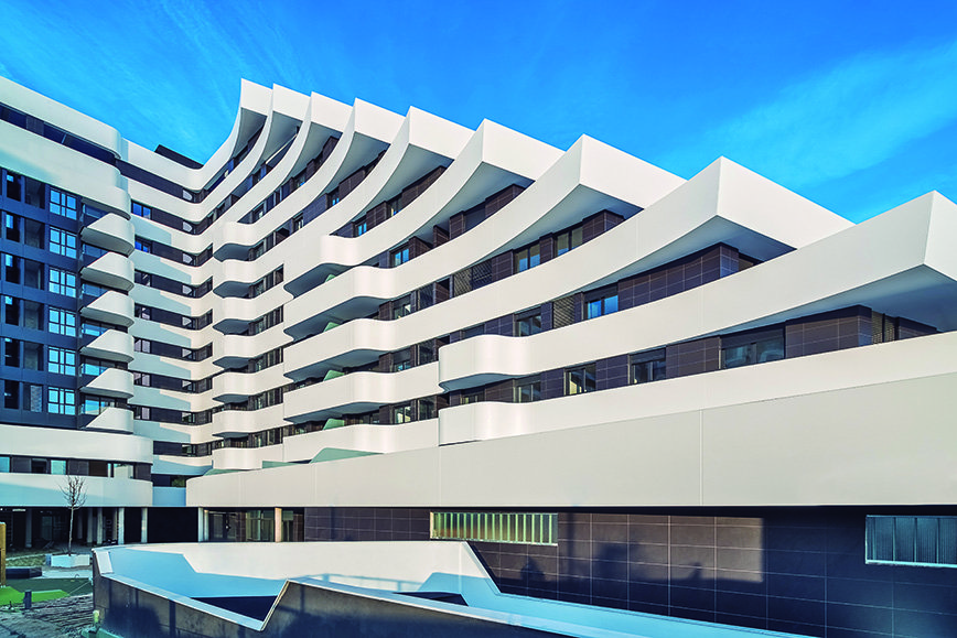 El proyecto “Terrazas del Lago” de Morph Estudio cuenta con Krion® a modo de fachada ventilada