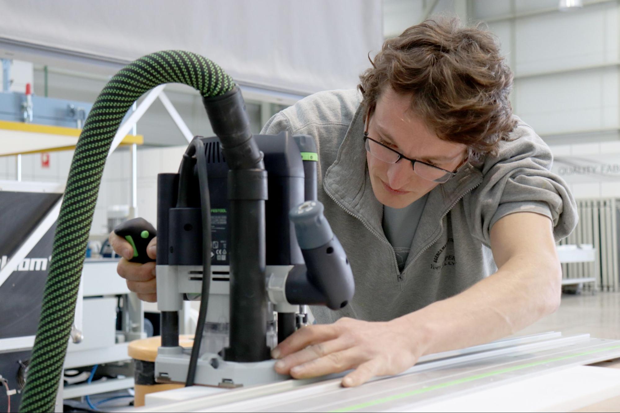 Cómo adaptar el taller para trabajar con Krion® solid surface